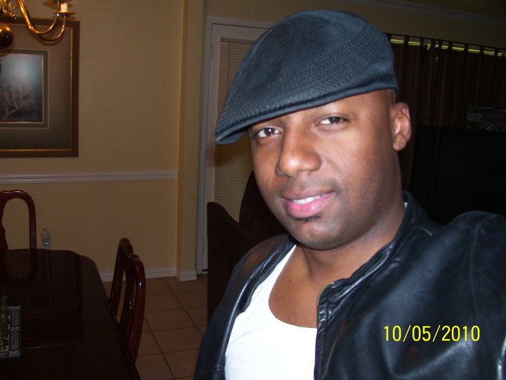 Date this foxy United States man Jean from Miami US6685