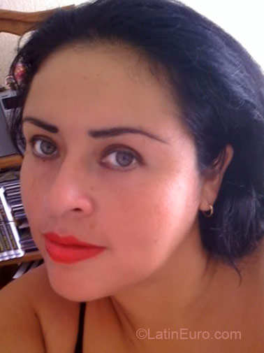 Date this georgeous Mexico girl Diana from Mexico City MX176