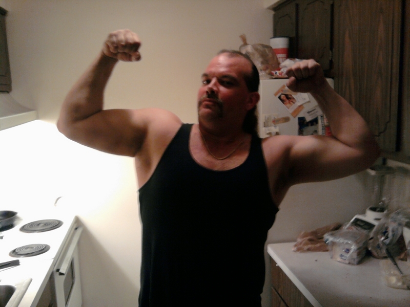 Date this happy United States man Bouncers from Fraser US6915