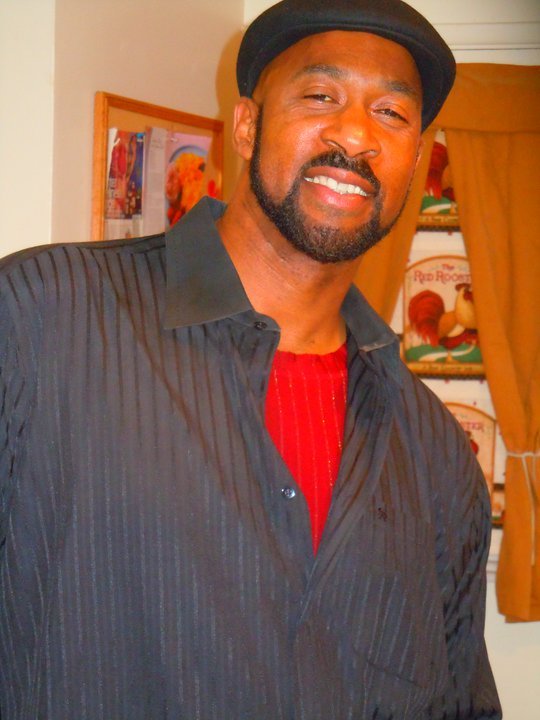 Date this good-looking United States man MetroMike from Long Beach DO4923