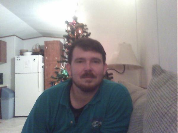 Date this georgeous United States man Starrone from Milan US7033