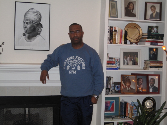 Date this attractive United States man Donnie from Atlanta US7174