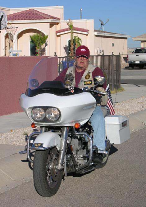 Date this lovely United States man RAZORBACK6 from El Paso US7264