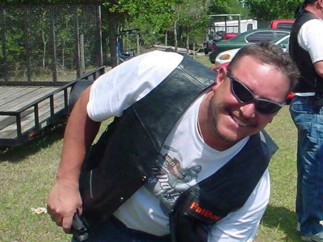 Date this young United States man Jfq890 from Corunna US7271