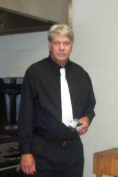 Date this sultry United States man Descares from Albert US7315