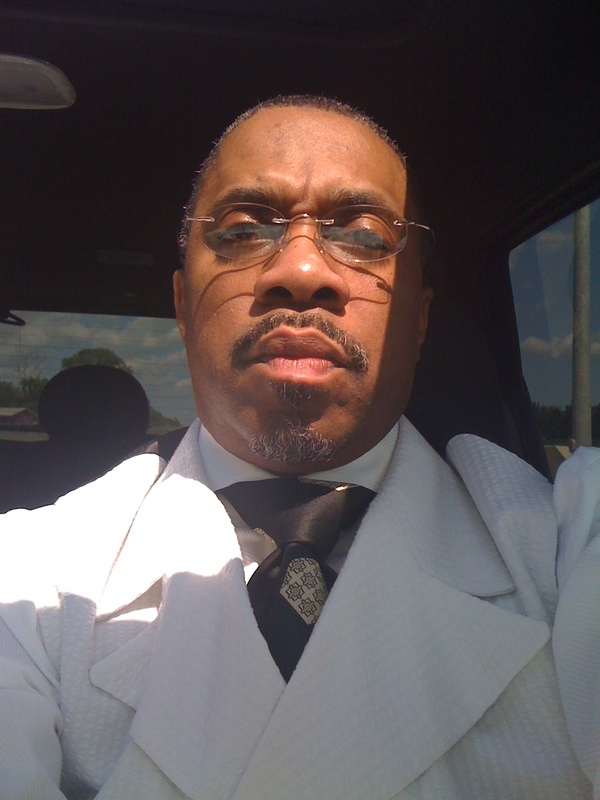 Date this attractive United States man Rickie from Detroit US7501