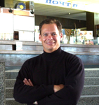 delightful United States man James from Dallas US7637