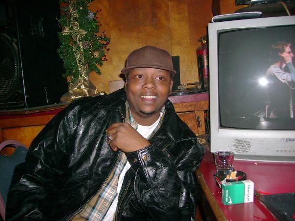 Date this nice looking United States man John from Ontario US7703