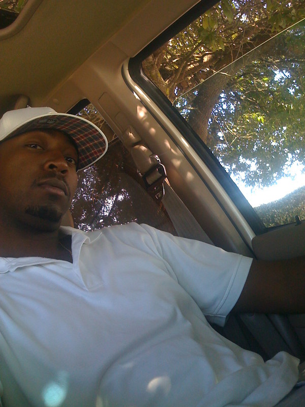 Date this nice looking United States man MrDeb0naire from Jacksonville US7743