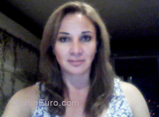 Date this good-looking Mexico girl Angelica from Morelia MX227