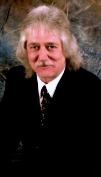 Date this georgeous United States man Doug from Milton US7950