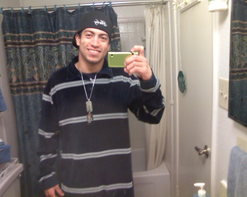 Date this tall United States man Gladimir from Phoenix US7964