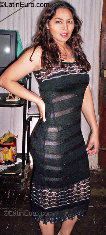 Date this charming Peru girl Laura from Lima PE514