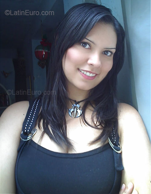 Date this happy Colombia girl Yara from Medellin CO31248