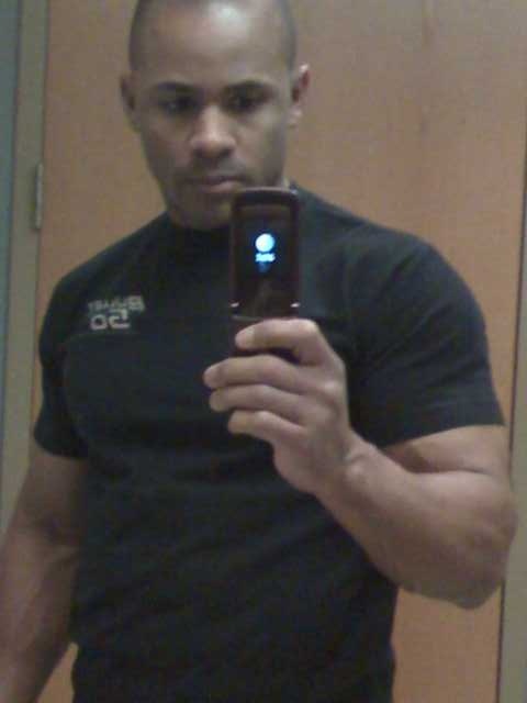 Date this funny United States man Qnavarre from Garland US8472