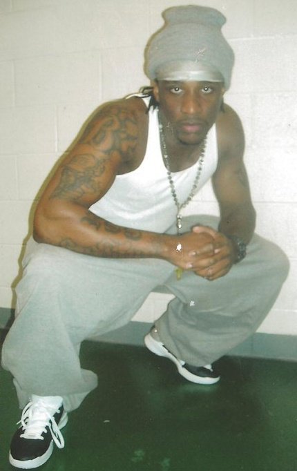 Date this nice looking United States man ShineBoy from White Deer US8488