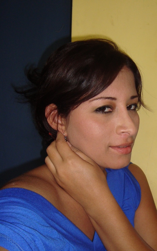 Date this beautiful Ecuador girl YESIKA14 from Ecuador EC68