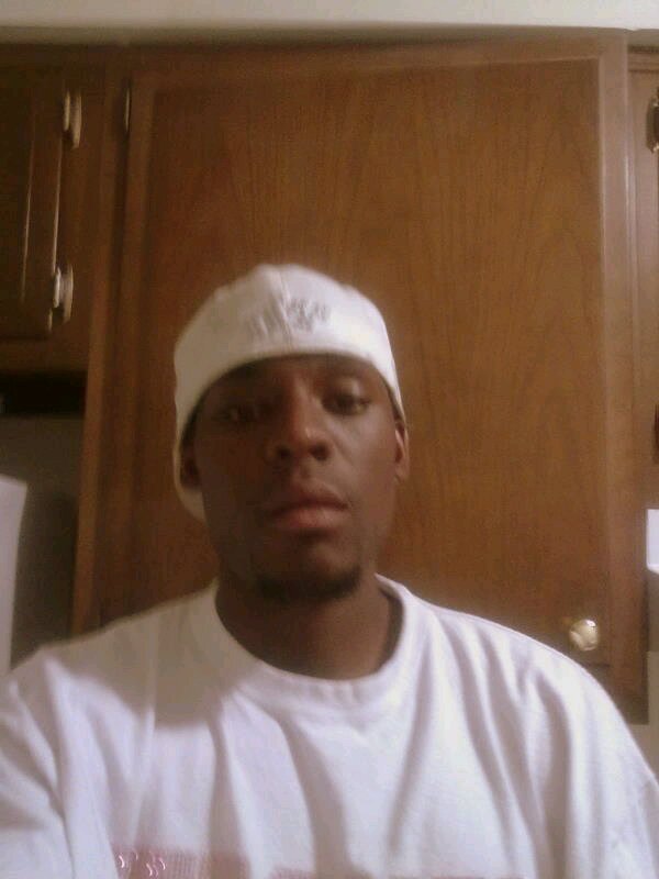 Date this happy United States man Lamar from Louisville US8692