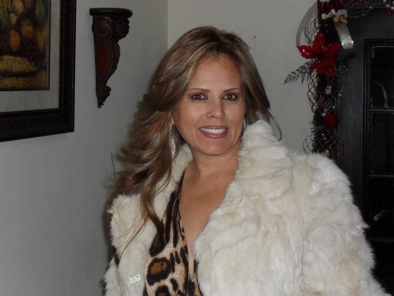 Date this good-looking Mexico girl LETICIA from Hermosillo MX280