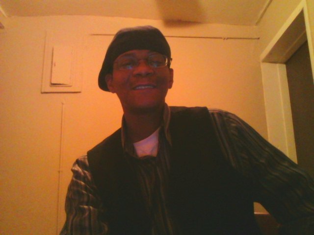 Date this fun United States man Toriano from Orlando US8729