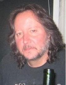 Date this tall United States man Moonshadow from Rainier US8895