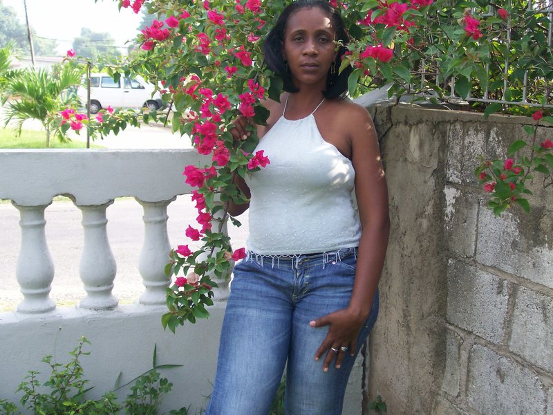 Date this fun Jamaica girl Venise from Spanish Town JM185