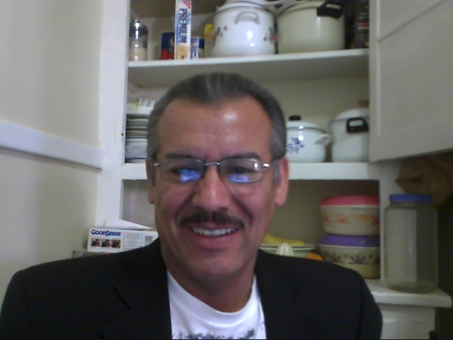 Date this funny United States man Ciro from Miami BR4684