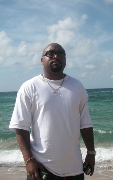 Date this happy United States man Sloo from Atlanta US9052