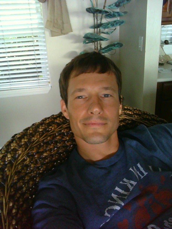 Date this happy United States man Andrew from St Petersburg US9070