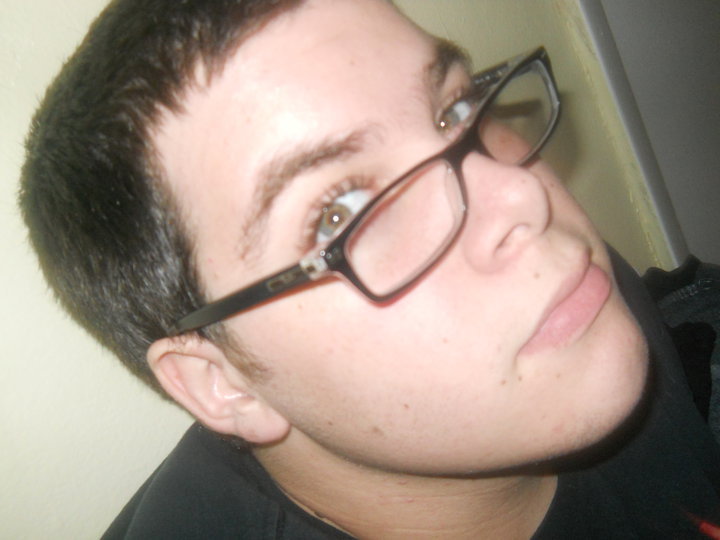 Date this gorgeous United States man Arielroxx from Miami US9124