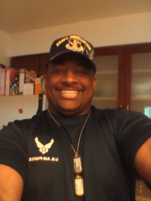 Date this beautiful United States man Jeans5342 from Los Angeles US9286