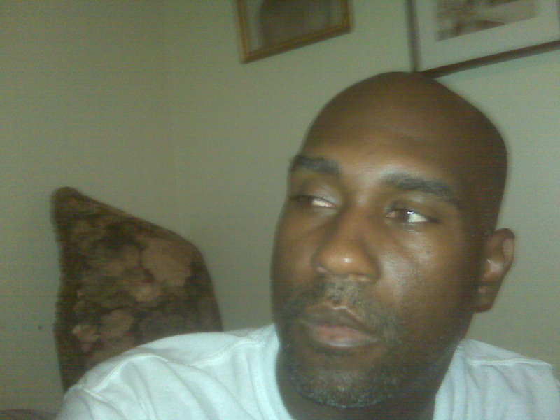 Date this voluptuous United States man Bobby from Atlanta DO7112