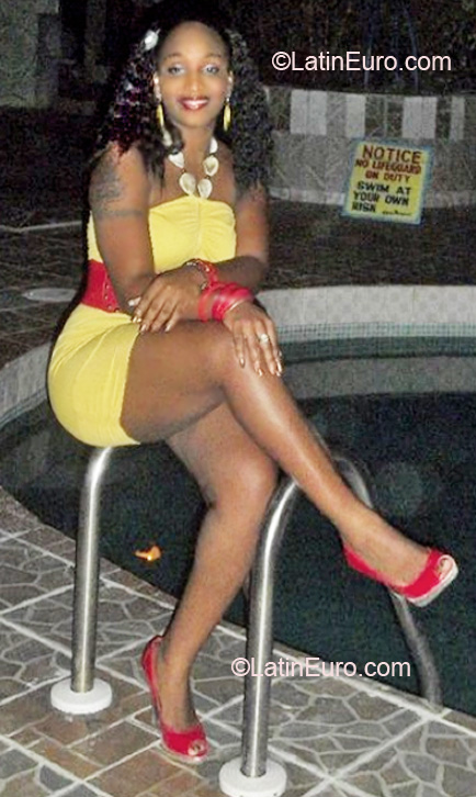 Date this beautiful Jamaica girl Andetor from Hanover, Jamaica JM216