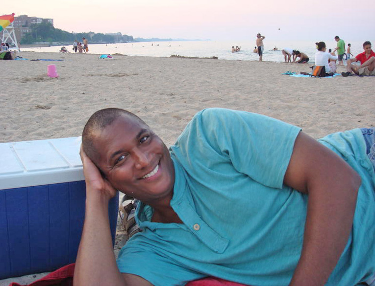 Date this sultry United States man Lu from Chicago US9325