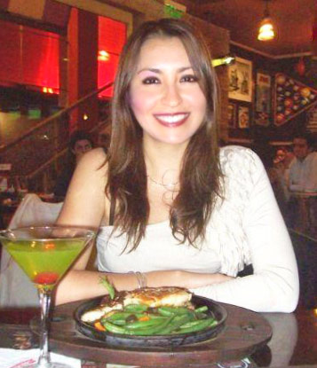 Date this hot Peru girl Urganda from Lima PE483