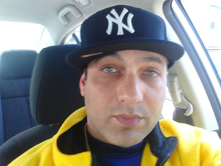 Date this delightful United States man Rmirandajr from Dominican Republic US9602