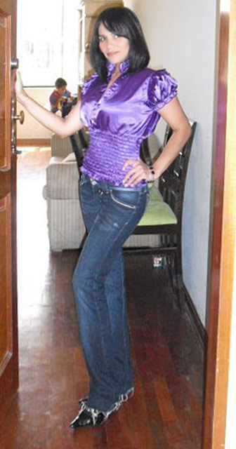 Date this hot Peru girl Emilia from Lima PE488