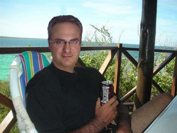 Date this exotic United States man George from 90701 US9663