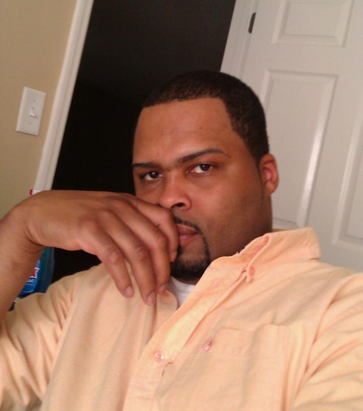 Date this delightful United States man Damon from Tuscumbia US9813