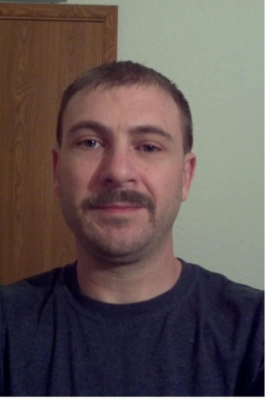 Date this exotic United States man X2150x from cottage grove US10063