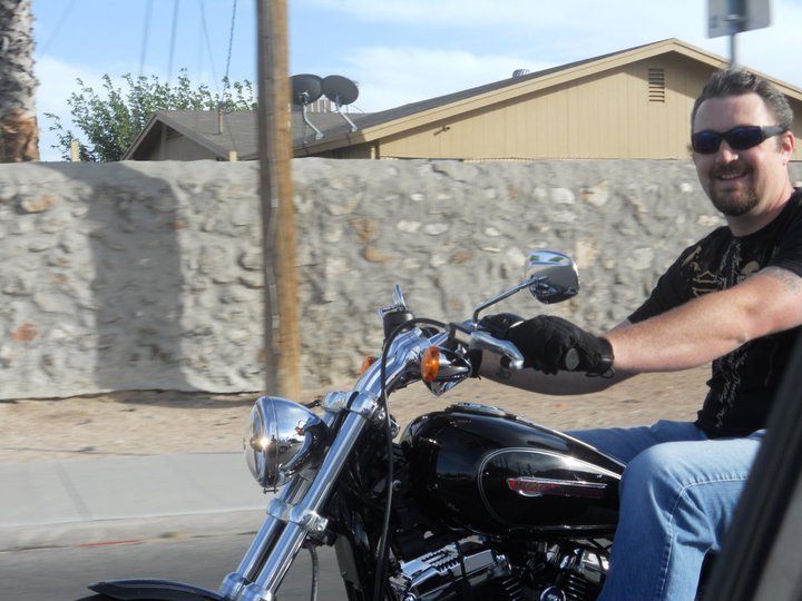 Date this beautiful United States man Jumper1 from Las Vegas US10107