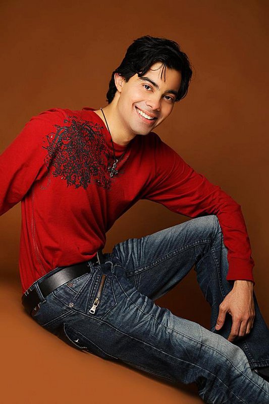 Date this exotic United States man Ricardo from St Louis US10177