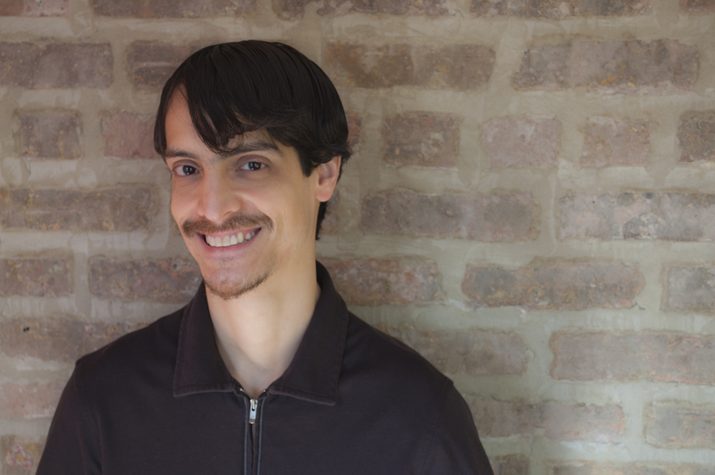 Date this sultry United States man Miguel from Chicago US10194