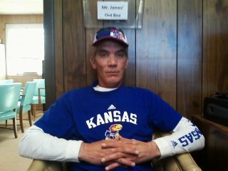 Date this hot United States man Steve from Higgins US10355