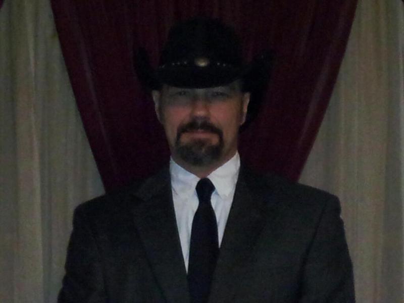 Date this stunning United States man MrMax7777 from Lancaster US10404