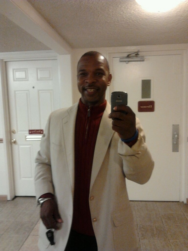 Date this passionate United States man Mozelle from San Leandro US10788