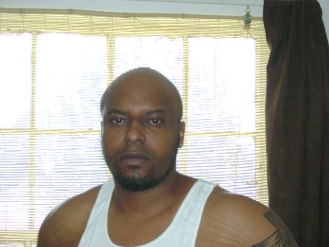 Date this cute United States man TaHo from New Bern US10835