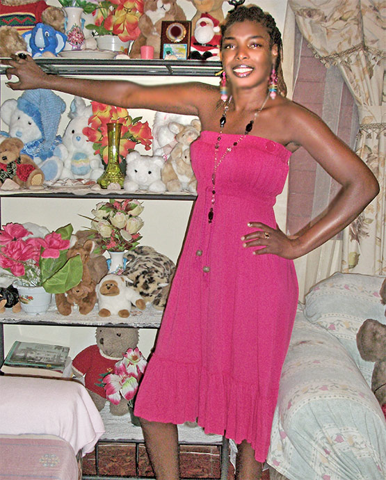 Date this hot Jamaica girl Gordalee from Kingston JM310