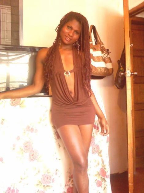 Date this sensual France girl Aurora from santo domingo DO8688