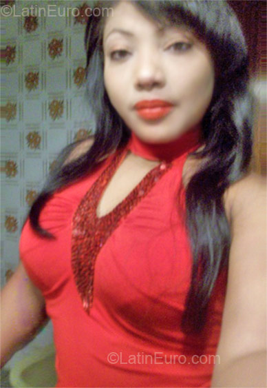 Date this tall Spain girl Jessica2323 from Valencia ES197